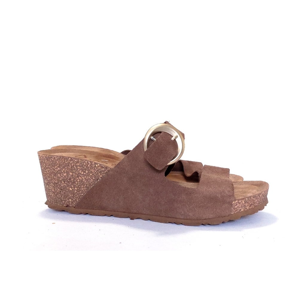 Yokono Brown Leather Strappy Gold Buckle Platform Sandals Women Size 9.5